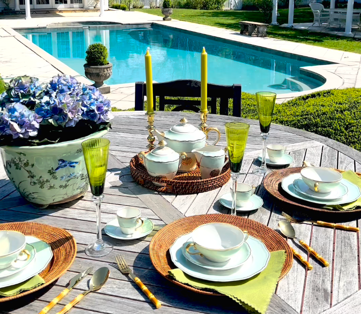 Setting the Scene: A Timeless Tablescape