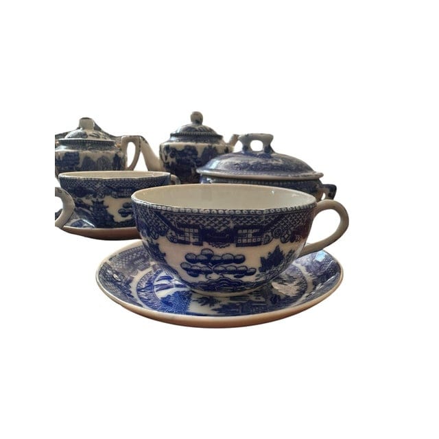 1940s Miniature Blue Willow Children’s Tea Set – 30 Pieces – Occupied Japan | IdleHour
