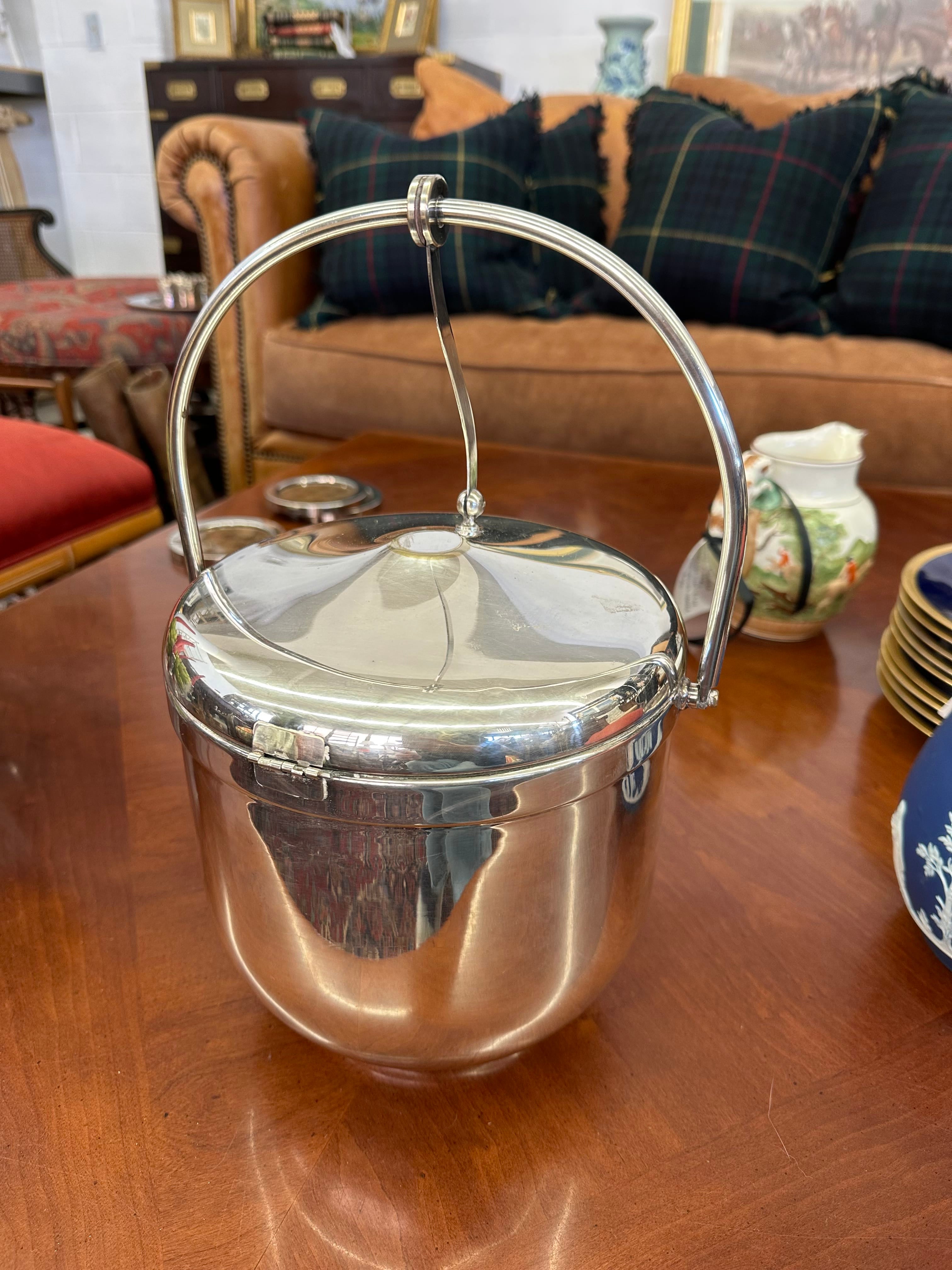 Monogrammed Susie Hilfiger Estate Vintage Sheffield Silver Plate Lidded Ice Bucket with Insert | IdleHour