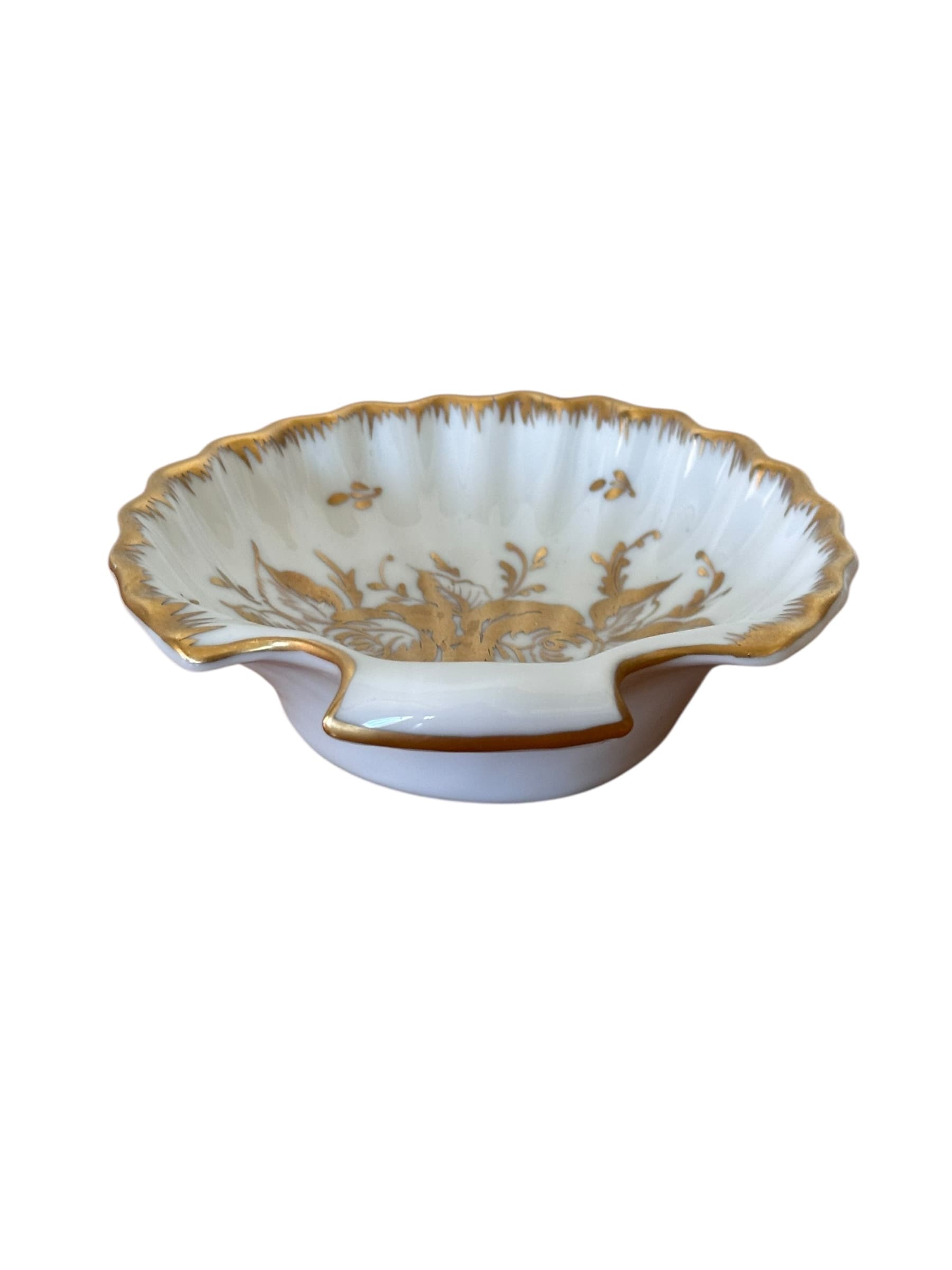 Rare Mid-20th Century Limoges “Édition D’Art” Shell Dish by Porcelaine De Couleuvre, France | IdleHour