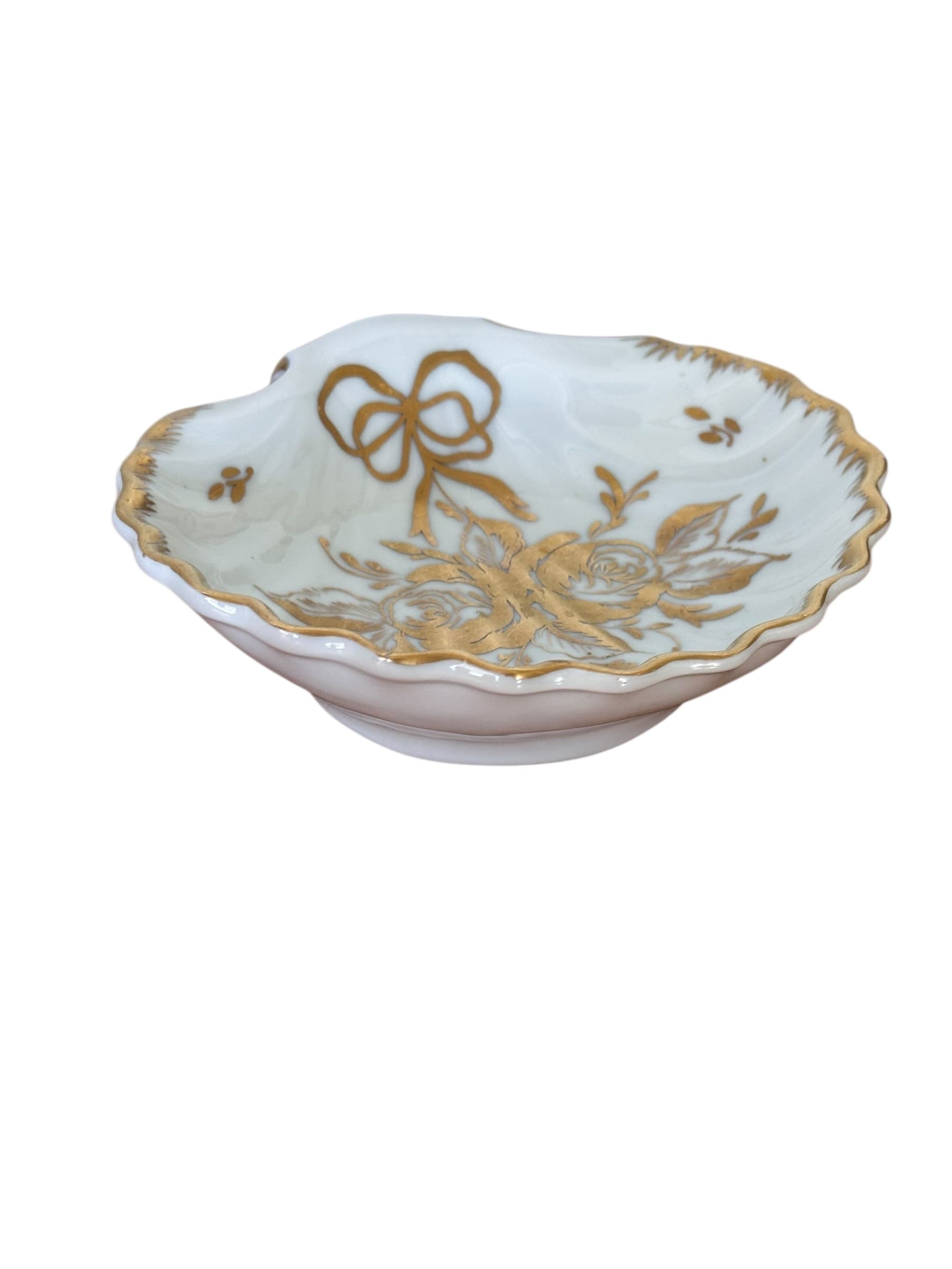 Rare Mid-20th Century Limoges “Édition D’Art” Shell Dish by Porcelaine De Couleuvre, France | IdleHour