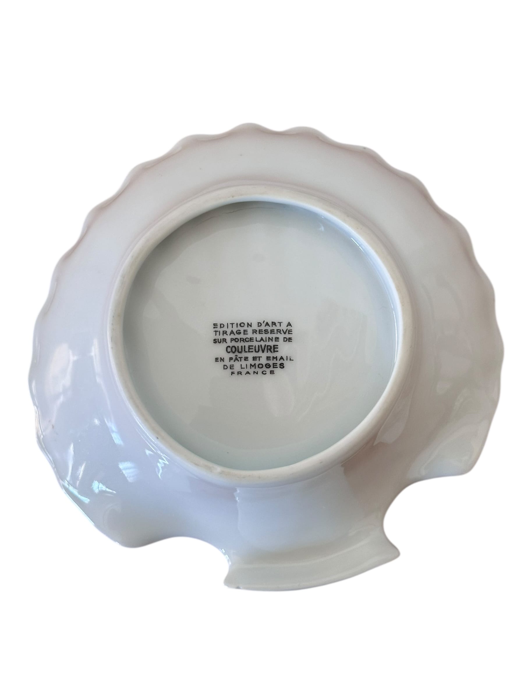Rare Mid-20th Century Limoges “Édition D’Art” Shell Dish by Porcelaine De Couleuvre, France | IdleHour