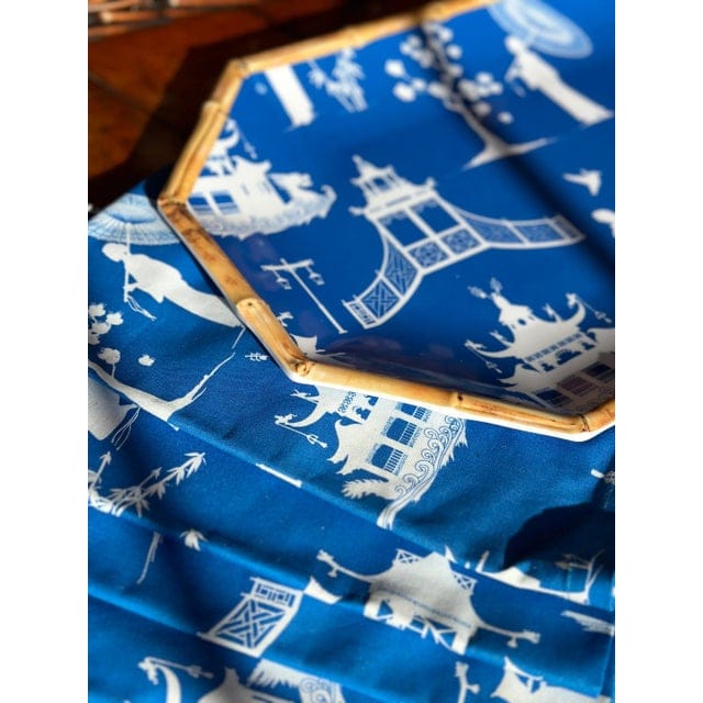 Kim Seybert Cobalt and White Chinoiserie Picnic Basket - 30 Pieces | IdleHour