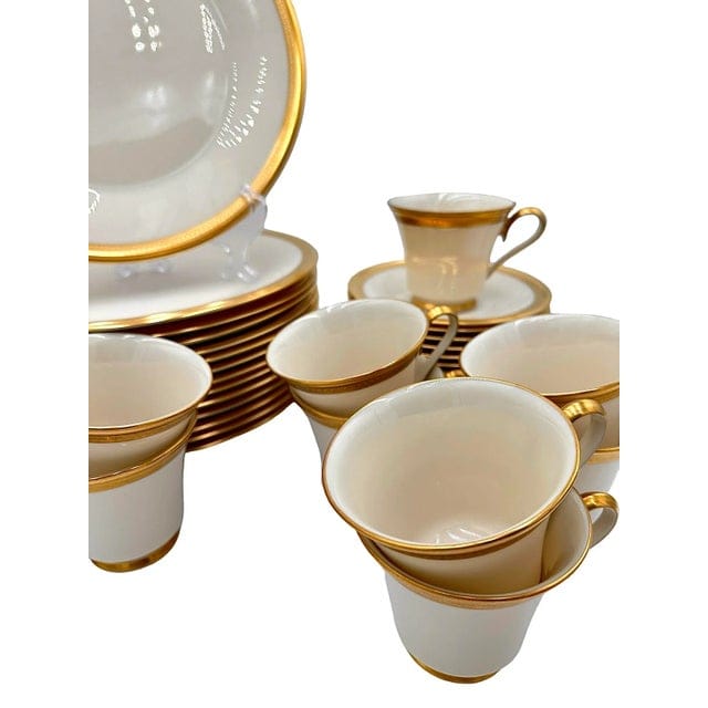 Late 20th Century Lenox Aristocrat Estate Set for 14 People - 56 Pieces | IdleHour