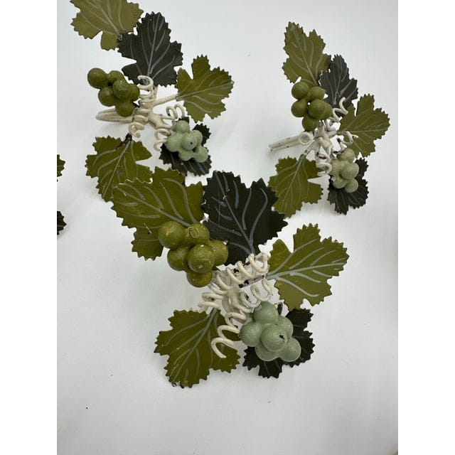 Set of 8 Hand Painted Vintage Tole Grape Vine Napkin Rings | IdleHour