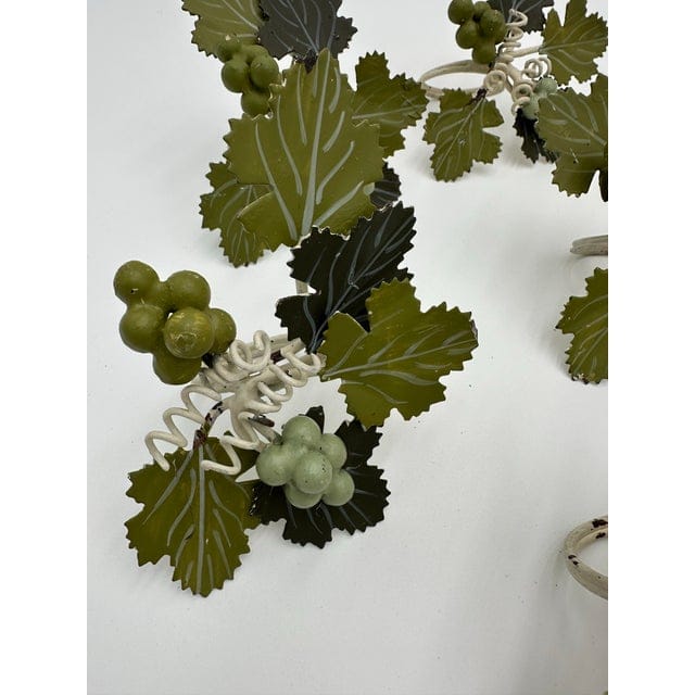 Set of 8 Hand Painted Vintage Tole Grape Vine Napkin Rings | IdleHour