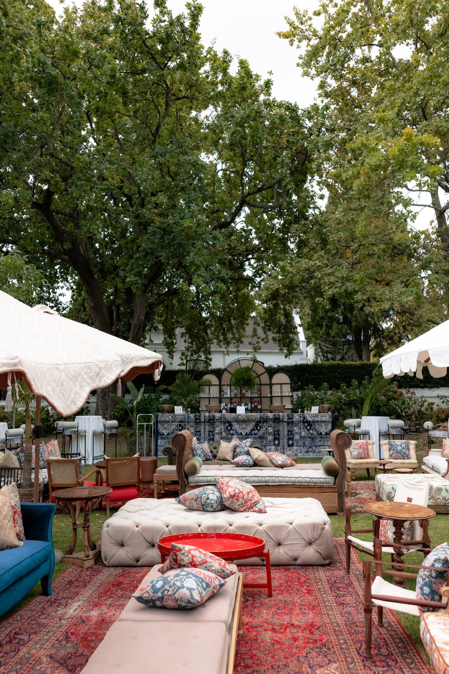 Bespoke Down Filled Cape Town Heriz Pillow – 24 | Idle Hour