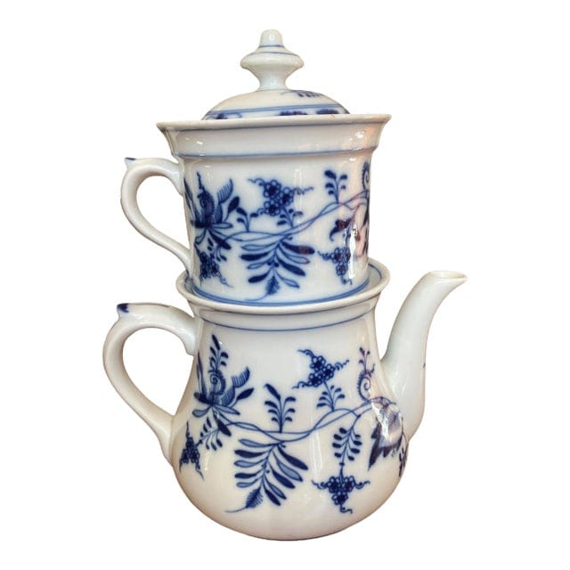 新品未使用Bohemia Blue OnionOpera Whiteティーポット Antique Thun Czech Blue Onion Porcelain Stackable Teapot c.1900